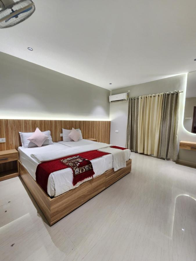 Muziris Manor Residency Hotell Kochi Exteriör bild