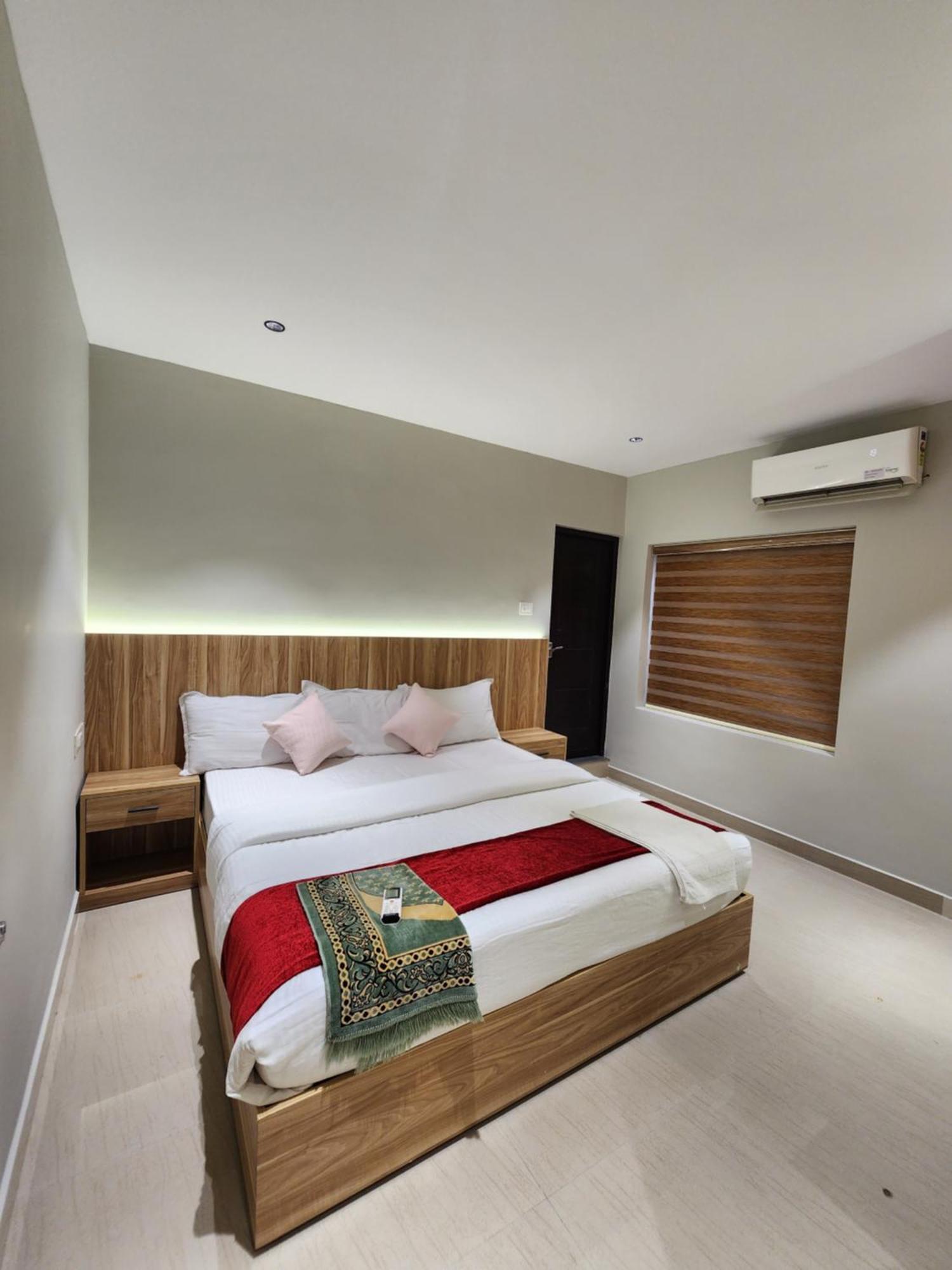 Muziris Manor Residency Hotell Kochi Exteriör bild