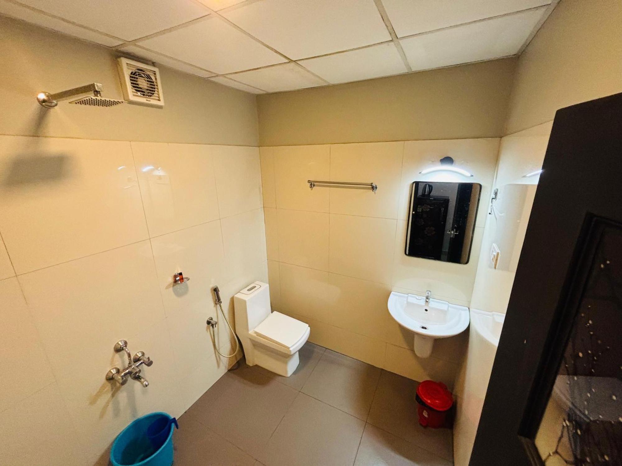 Muziris Manor Residency Hotell Kochi Exteriör bild