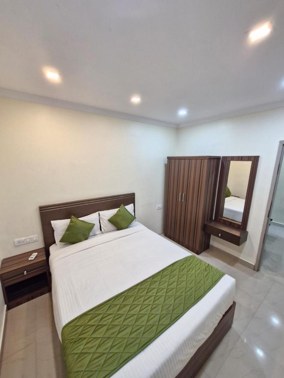 Muziris Manor Residency Hotell Kochi Exteriör bild